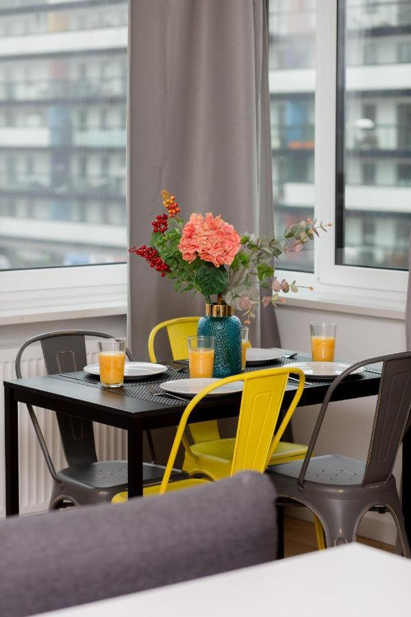 Artistic Zoliborz Apartments By Noclegi Renters Varšava Exteriér fotografie